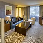 Hilton Hotel 5*