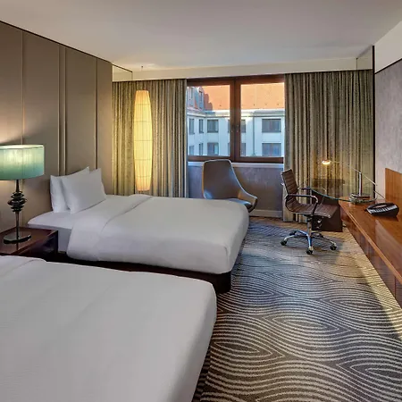 Hilton Отель 5*