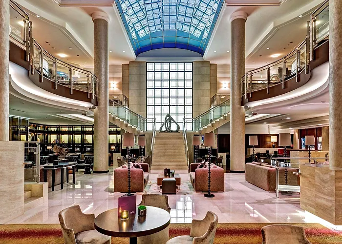 Отель Hilton 5*