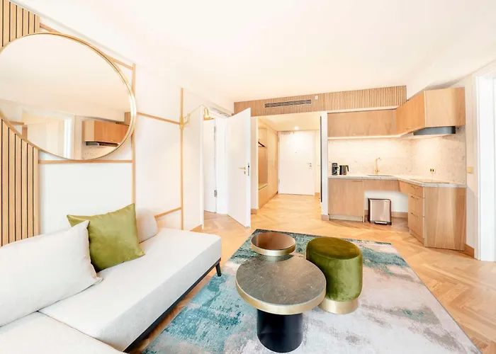 Hilton Отель 5*