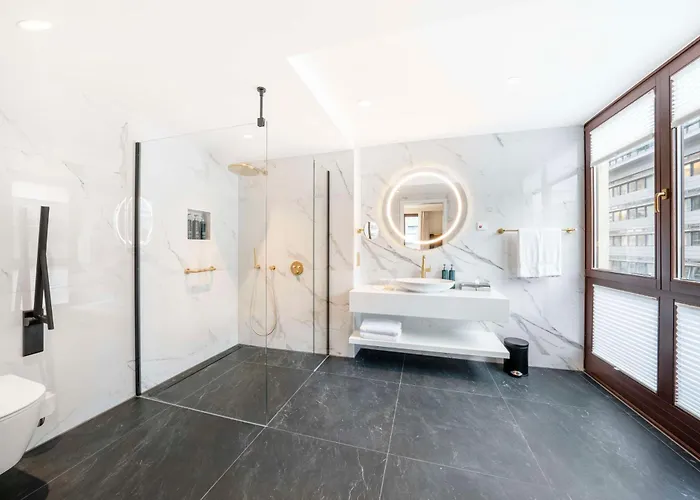 هيلتون فندق